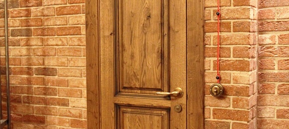 Двери из массива дуба. Двери из массива ясеня. Двери из массива дерева. Производство Союзмебель Великие Луки